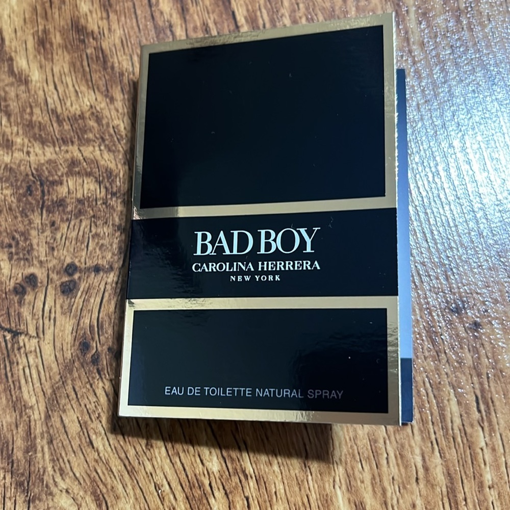 Carolina Herrera Men's Bad Boy Shower Gel(New) - Picture 7 of 10
